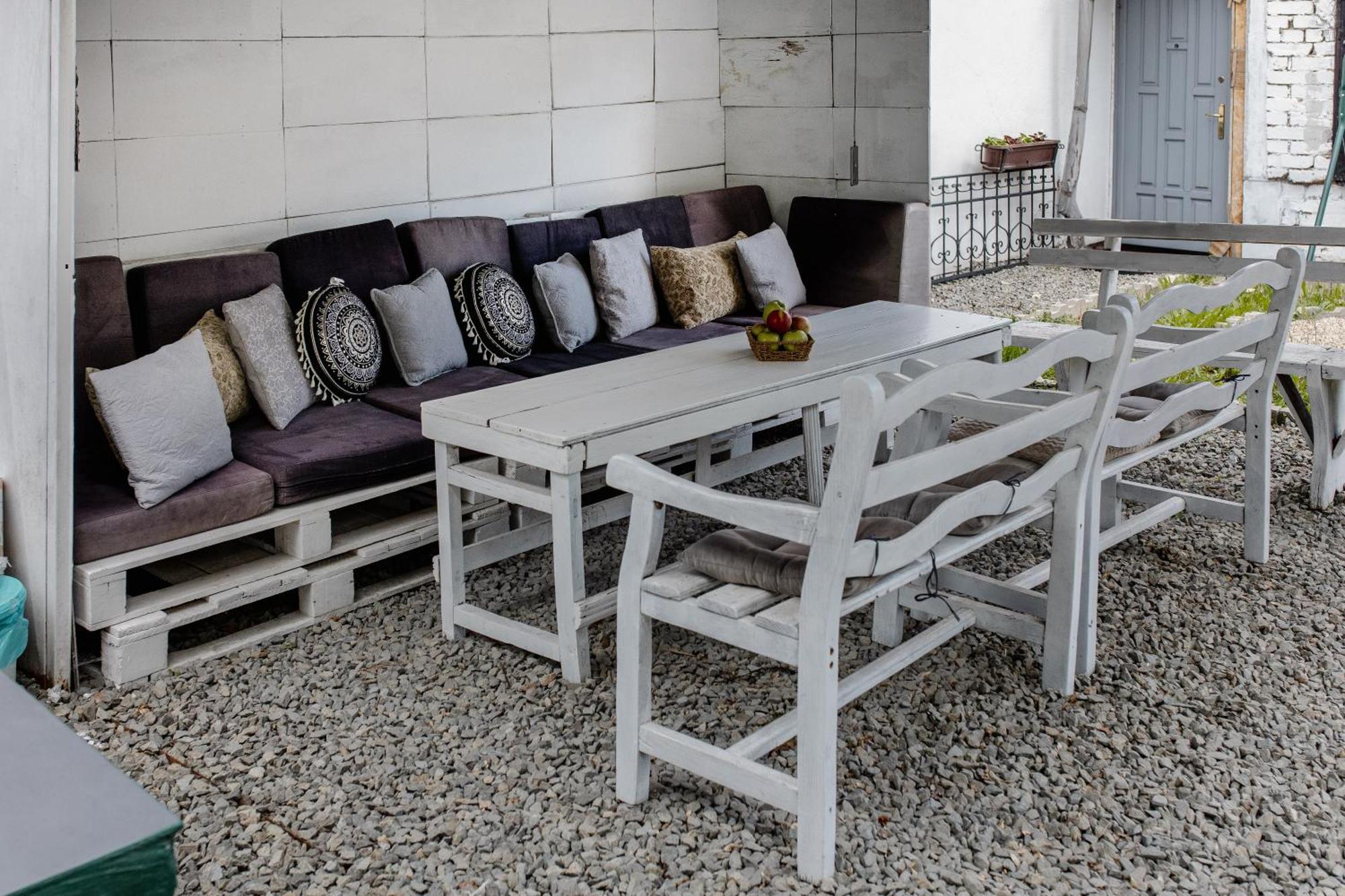 Hotel La Maison Blanche Alba Iulia Esterno foto