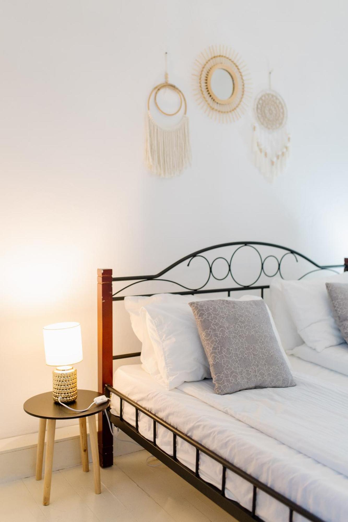 Hotel La Maison Blanche Alba Iulia Esterno foto